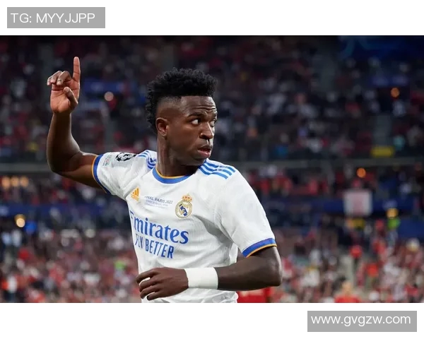 维尼修斯在皇马左边路的突破与成长之路分析