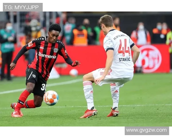 德甲豪强对决，多特蒙德主场力压拜仁慕尼黑取得平局