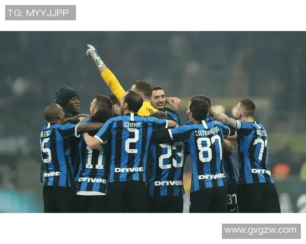 国际米兰明确告示:新赛季将争夺联赛冠军,球队氛围积极向上 国际米兰明确告示:新赛季将争夺联赛冠军,球队氛围积极向上