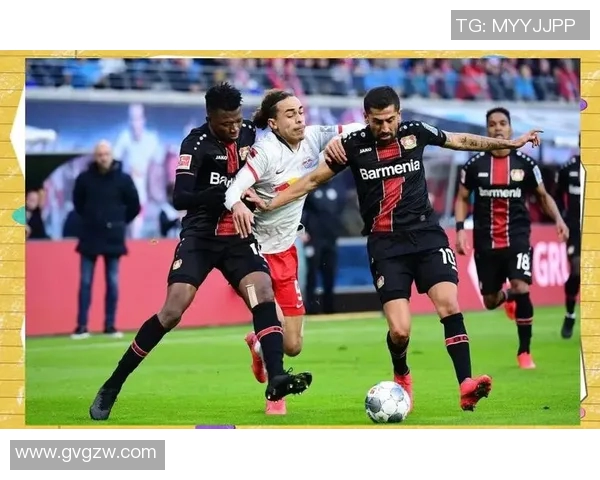 沙尔克04客场大胜纽伦堡,稳固德甲联赛前四位置 沙尔克04客场大胜纽伦堡,稳固德甲联赛前四位置